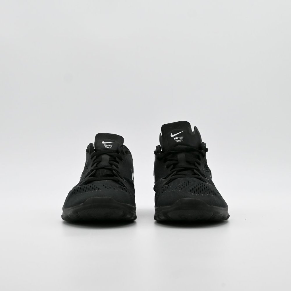 NIKE Women's Free 5.0 Tr Fit 5 Black Sneakers - Picture 3 of 6